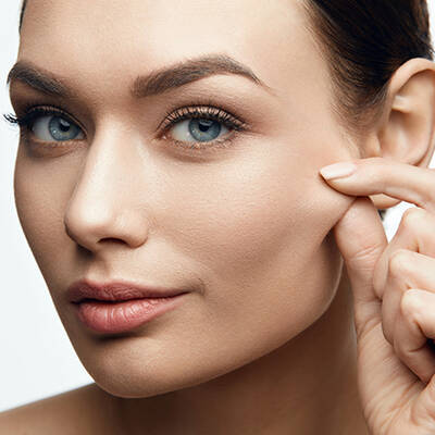 Booster son collagene avec des gestes simples et une routine beaute adaptee